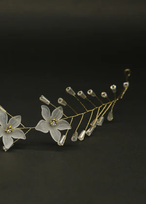 Zaywer | Trendy Knot white Hair Band - Zaywer