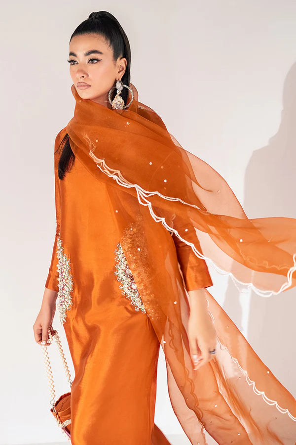 Huate Form | Luxury Pret | Natura