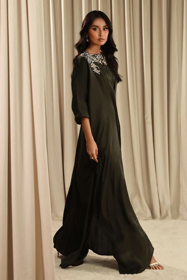 Fatima Khan | Sahar Luxe | MAJESTIC OLIVE