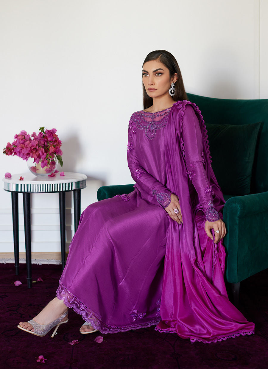 Farah Talib Aziz | Luna Eid Collection 24 | TIERRA MUTED MAGENTA