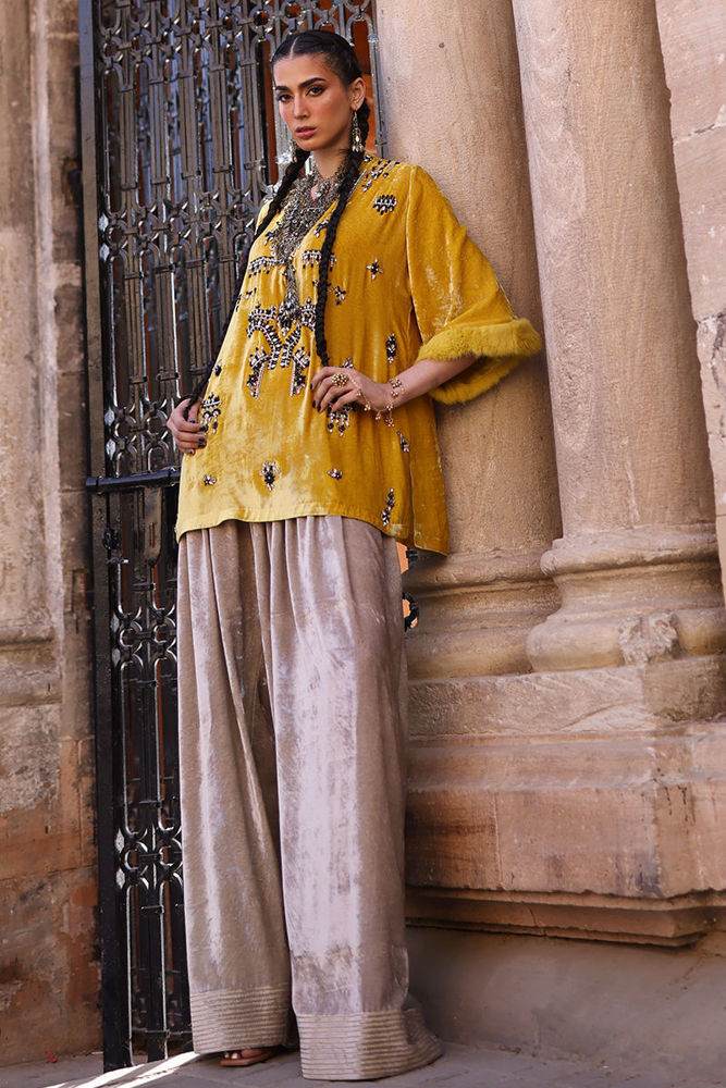 Rozina Munib | Fall Drop II | FW25-37