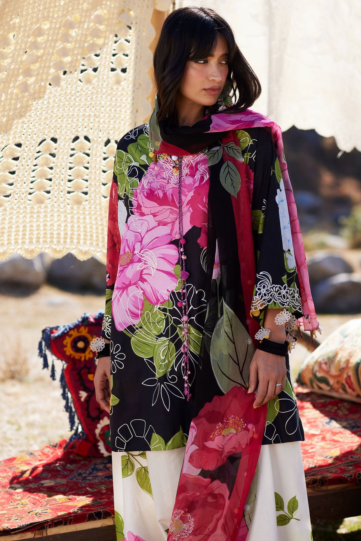 Zaha | Lawn 26 |  (ZL26-13 A)