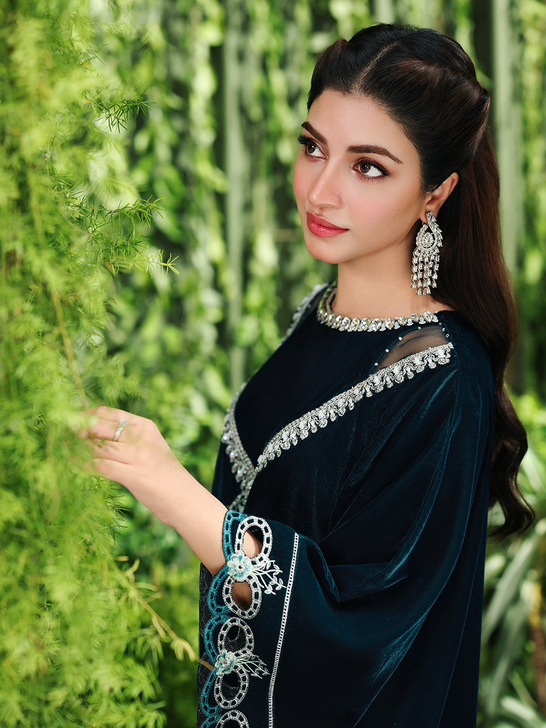 Ain | Twilight The Velvet Edit | AN-183