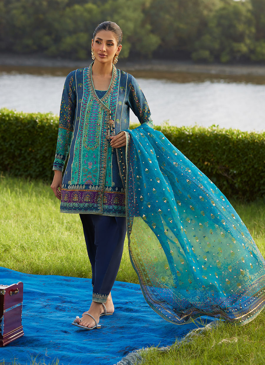 Farah Talib Aziz | Mayna Festive Luxe Pret | Azeema Angarkha And Dupatta