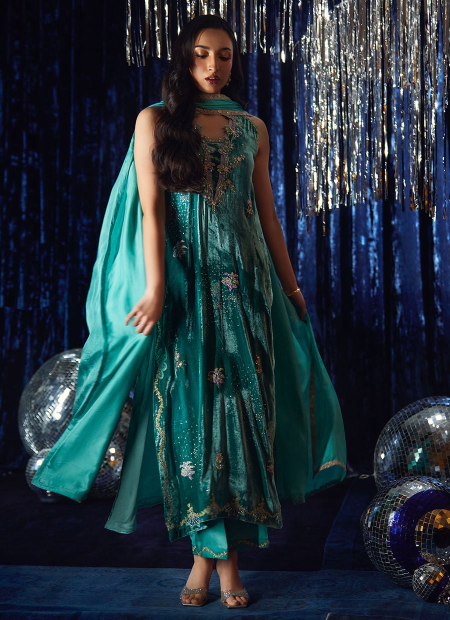 Farah Talib Aziz | Velvet Fete 4 | Ansy Aqua Shirt And Dupatta