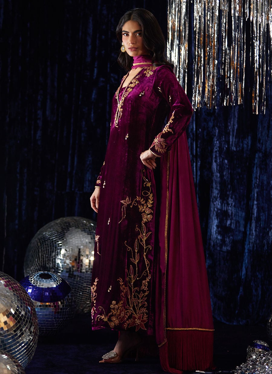 Farah Talib Aziz | Velvet Fete 4 | Arwen Magenta Shirt And Dupatta