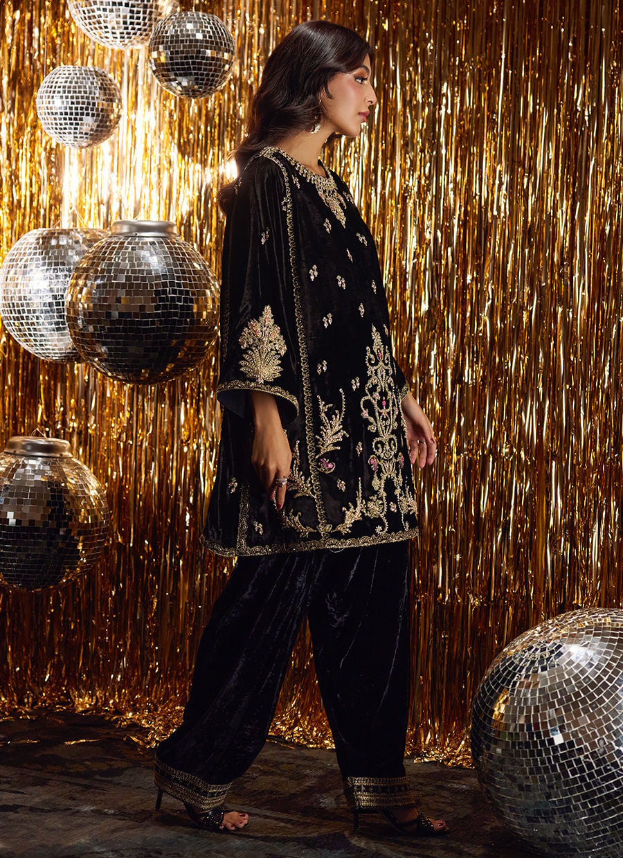 Farah Talib Aziz | Velvet Fete 4 | Liana Onyx Shirt