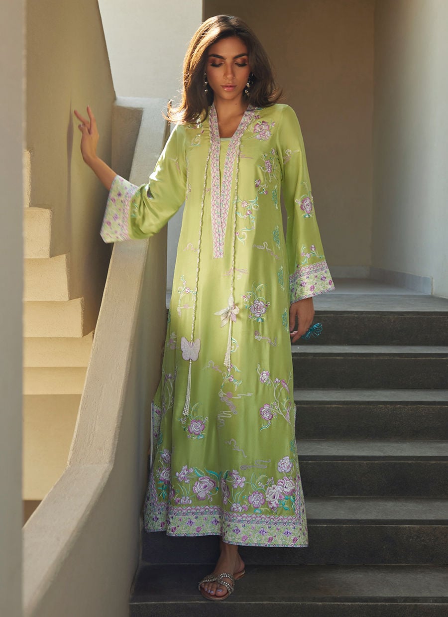 Farah Talib Aziz | Laani The Kaftan Edit | Zinni Silk