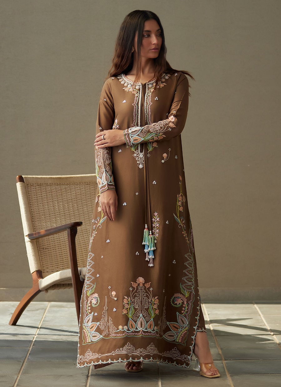 Farah Talib Aziz | Laani The Kaftan Edit | Enia Espresso Silk
