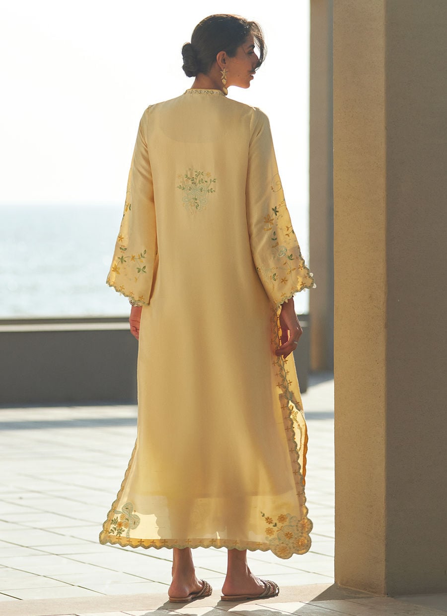 Farah Talib Aziz | Laani The Kaftan Edit | Lira Lemon