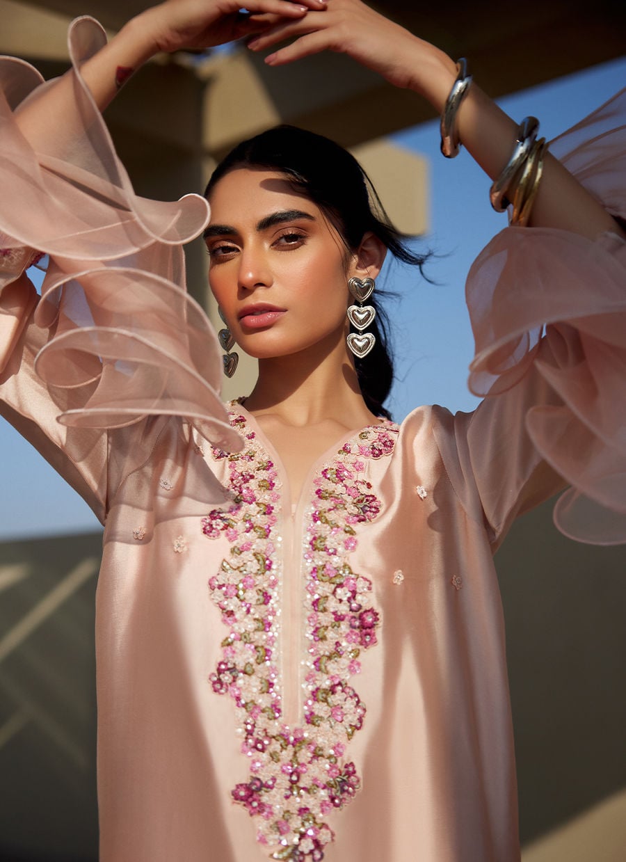 Farah Talib Aziz | Laani The Kaftan Edit | Mariposa Blush