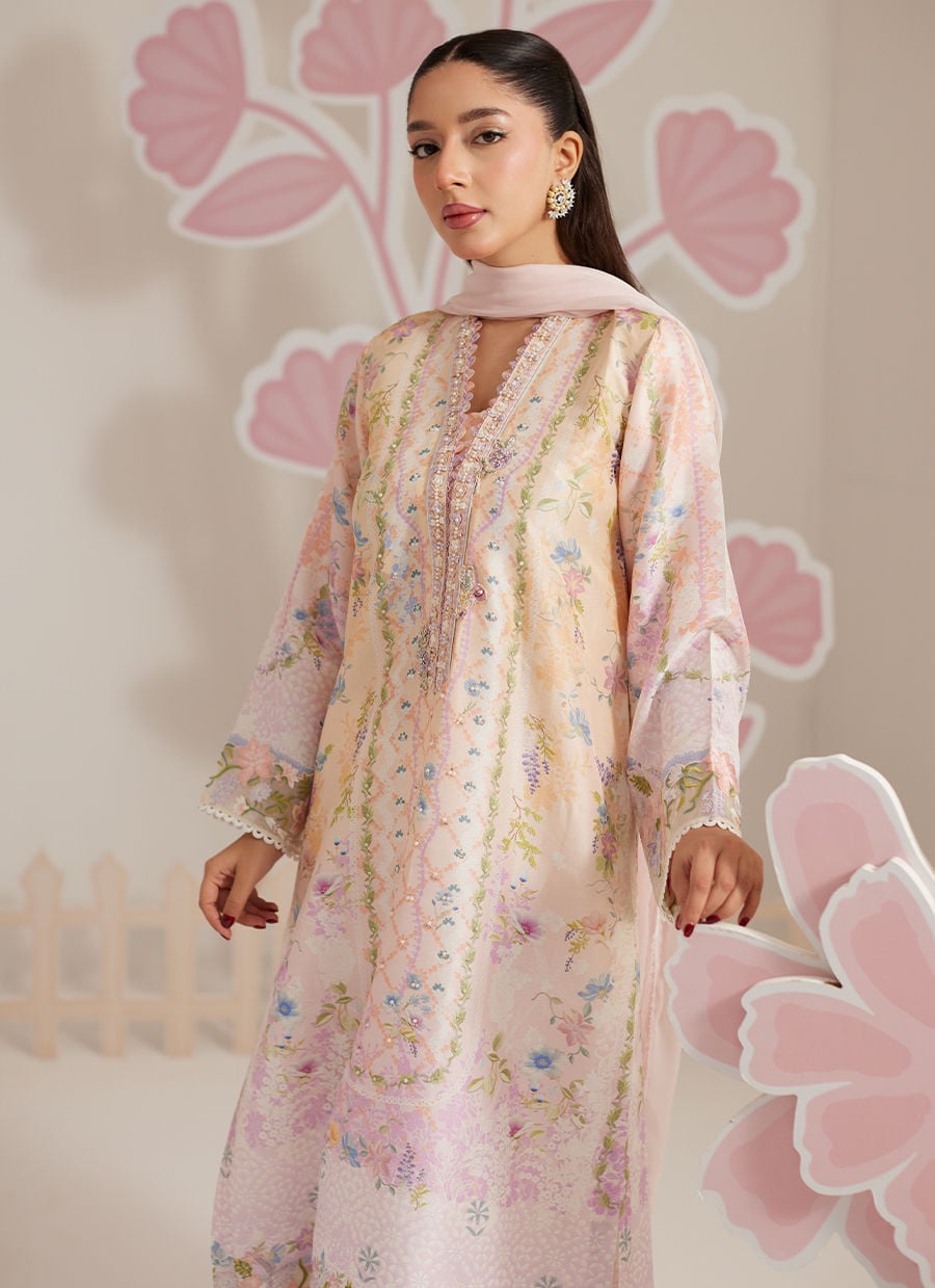 Farah Talib Aziz | Frou Frou Ramadan Edit | Annelise