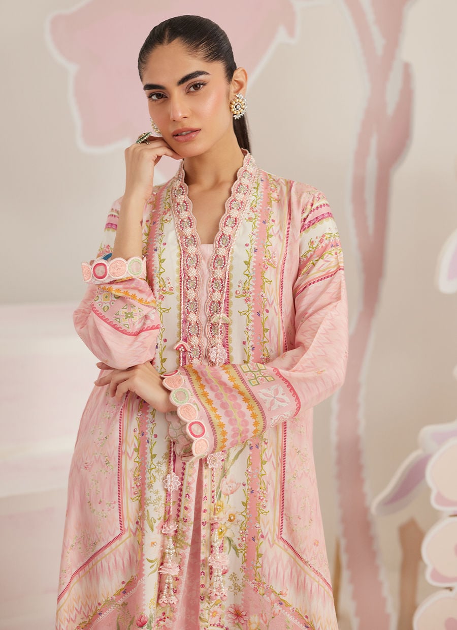 Farah Talib Aziz | Frou Frou Ramadan Edit | Aurette