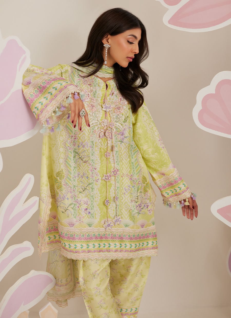 Farah Talib Aziz | Frou Frou Ramadan Edit |Riva