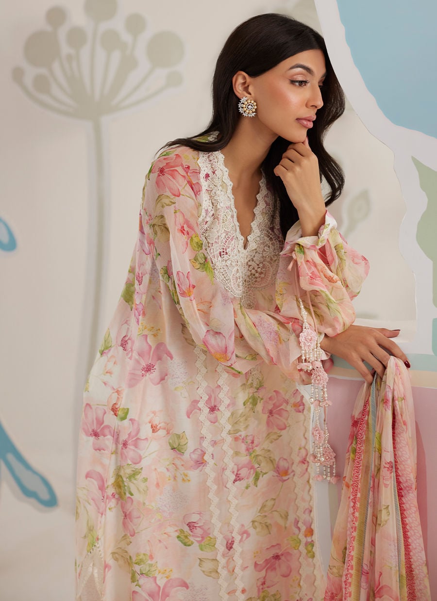 Farah Talib Aziz | Frou Frou Ramadan Edit | Rielle