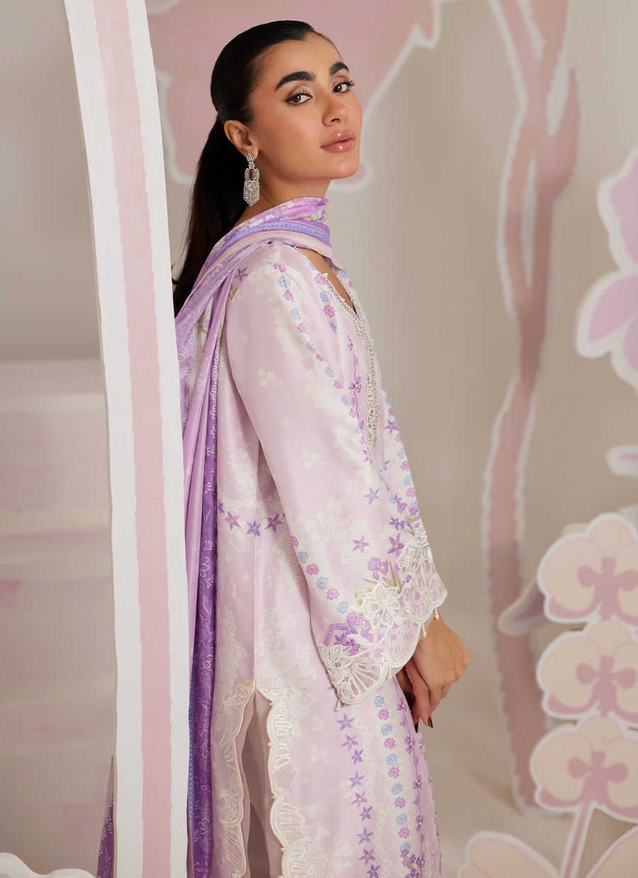 Farah Talib Aziz | Frou Frou Ramadan Edit | Vela