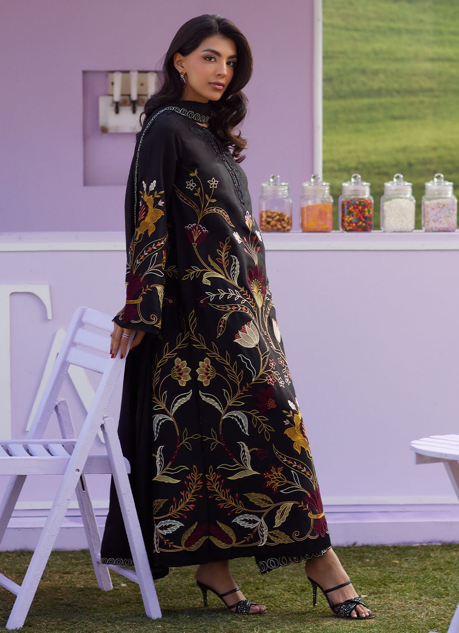 Farah Talib Aziz | Luna Eid 26 | Eavan Shirt And Dupatta