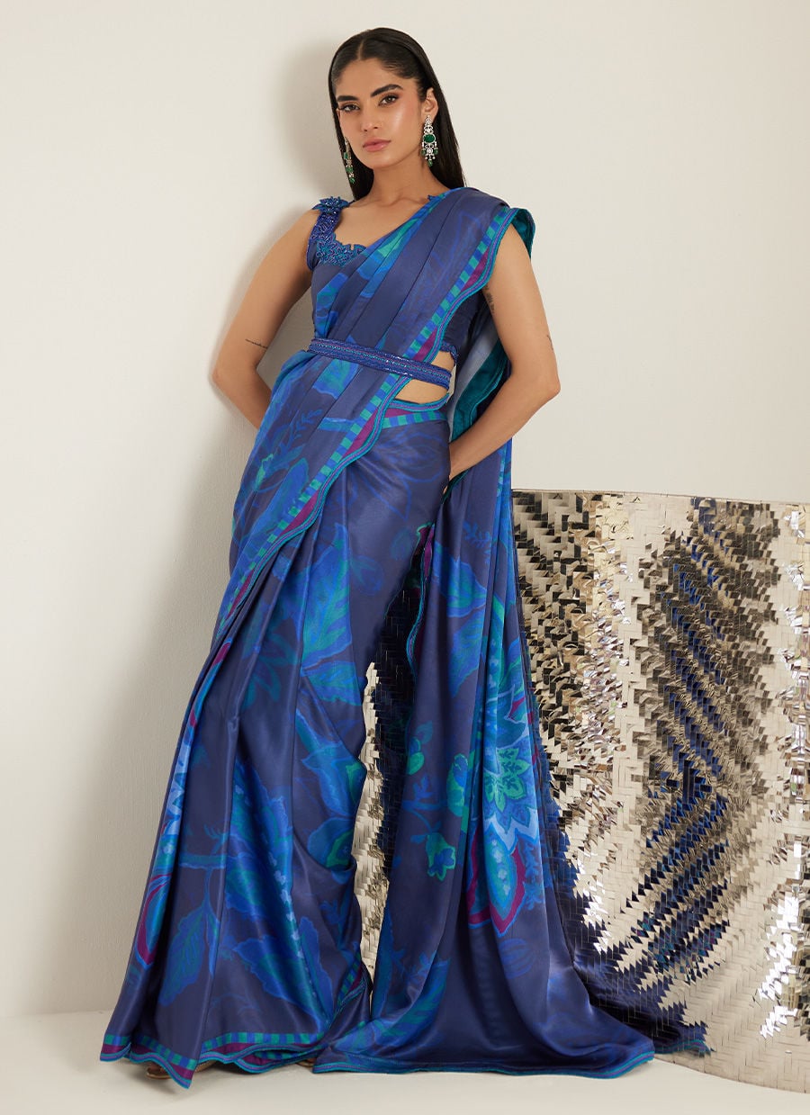 Farah Talib Aziz | Veya A Draped Capsule | Emmie Saree