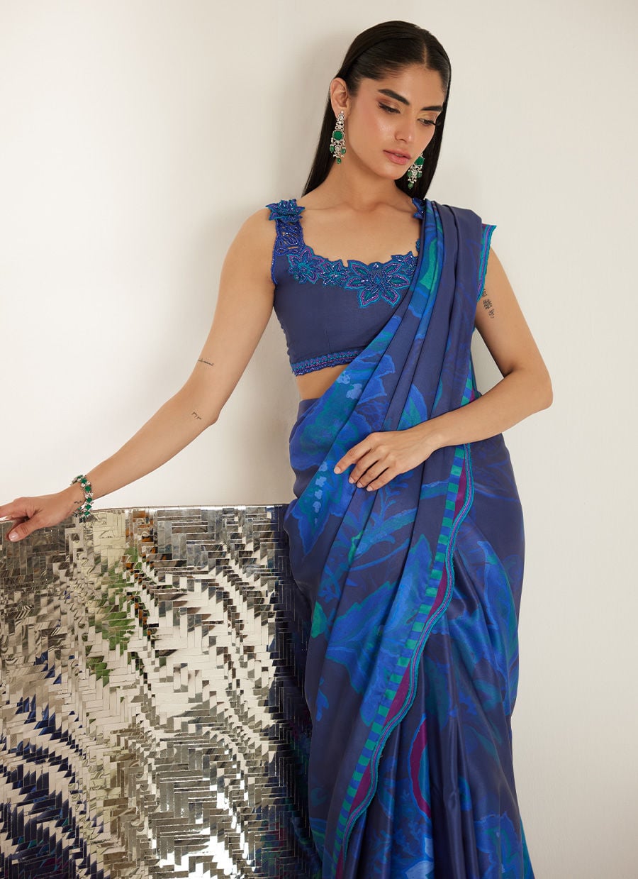 Farah Talib Aziz | Veya A Draped Capsule | Emmie Saree