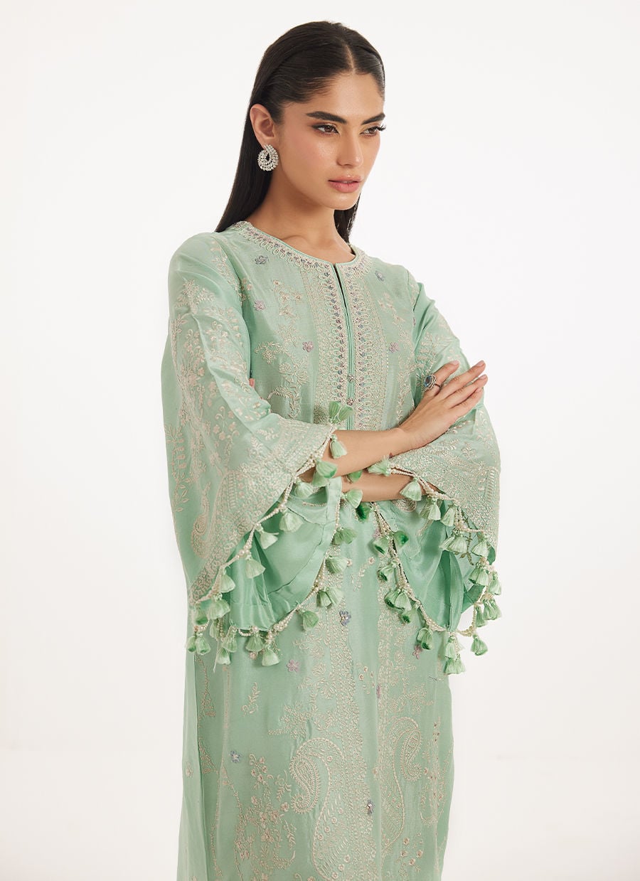 Farah Talib Aziz | Veya A Draped Capsule | Lamia Kaftan