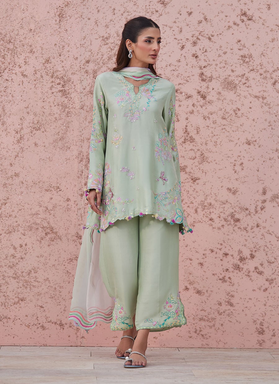 Farah Talib Aziz | Tara Luxe Eid 26 | Hailee