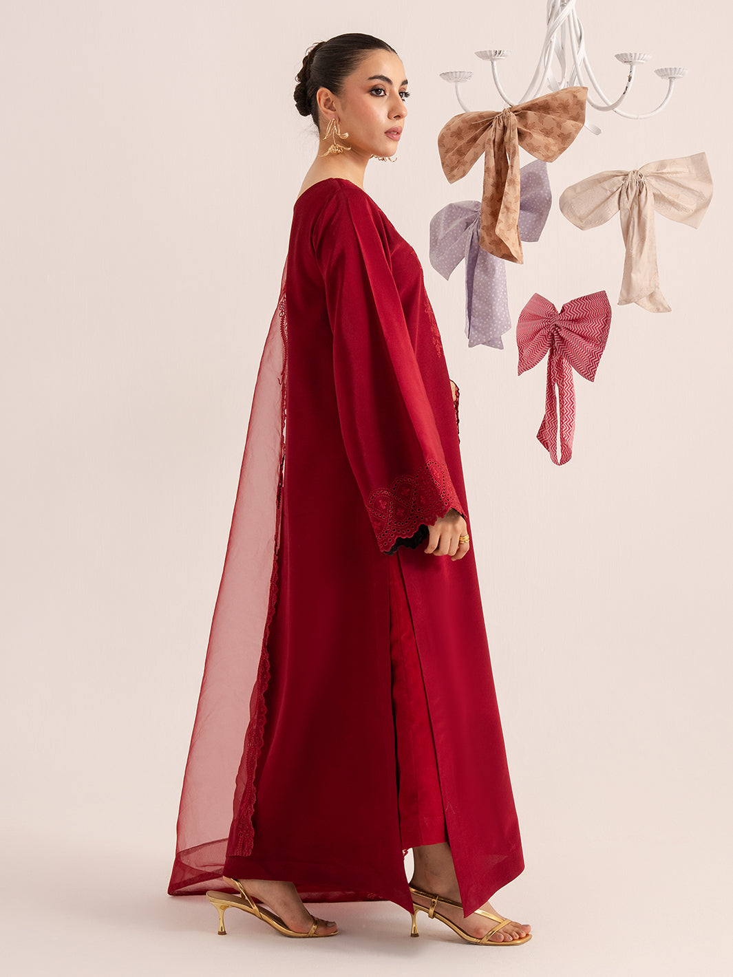 Izel | The Silk Chapter | Cerise