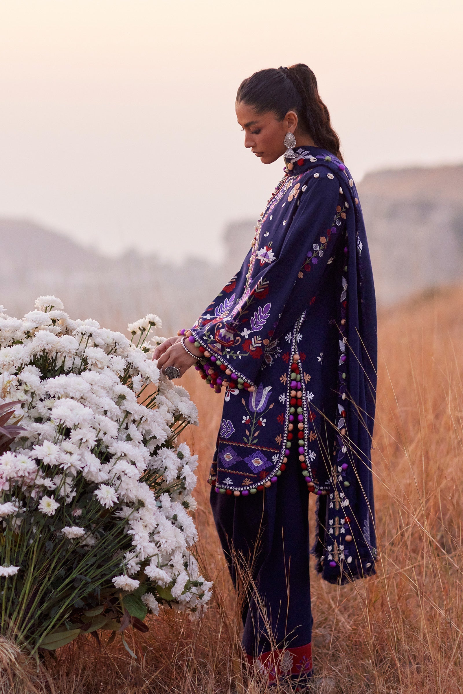 Zaha | Winter 25 | ZAREEN (ZW25-04)