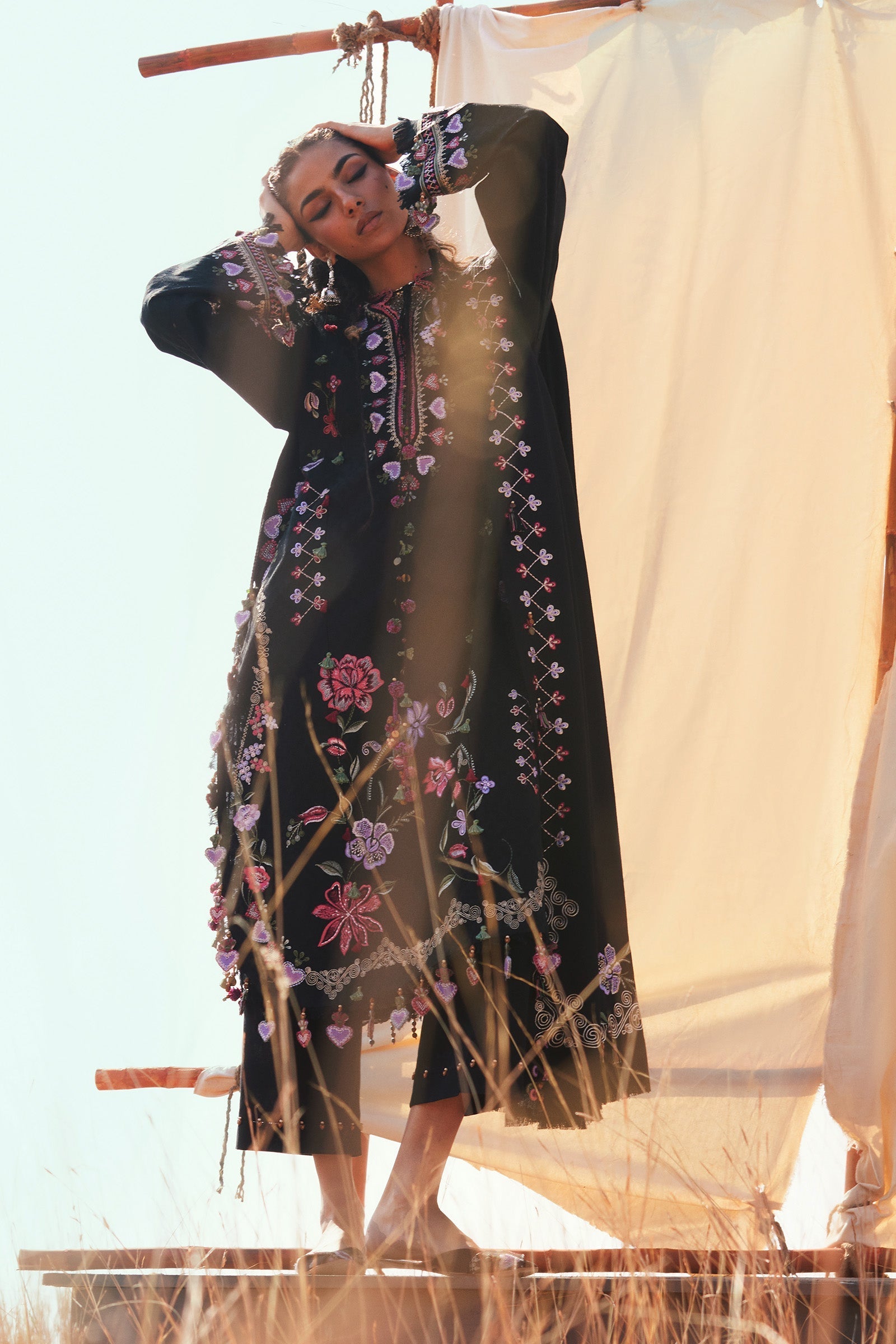 Zaha | Winter 25 | SEHYR (ZW25-11)