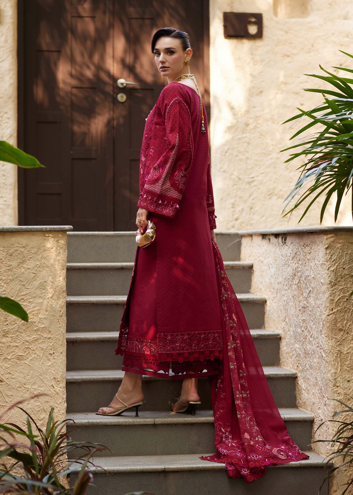 Kanwal Malik | Ariya Luxury Lawn 26 | Safa