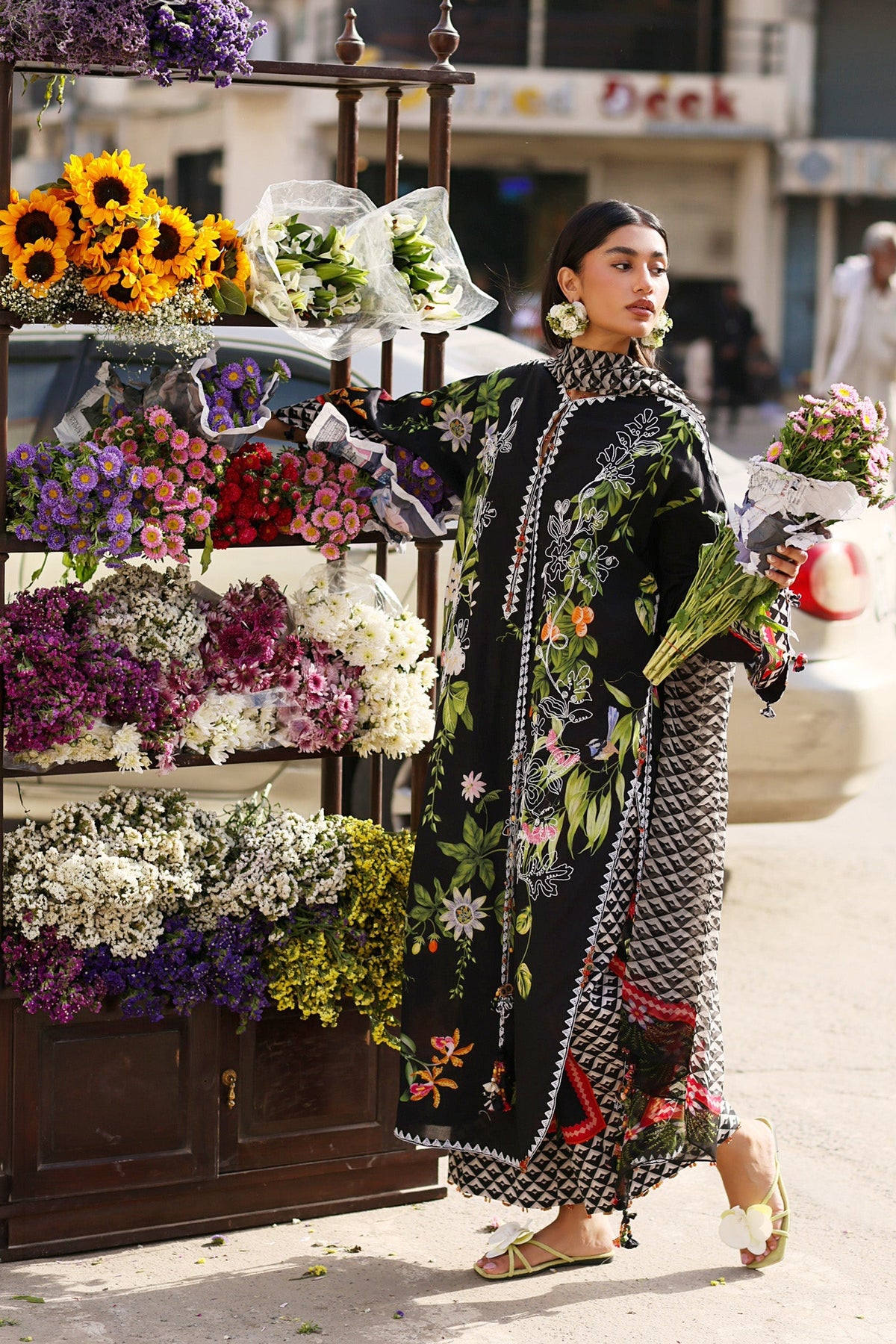 Zaha | Festive Lawn 26 | MIDNIGHT BLOOM (ZF26-04)