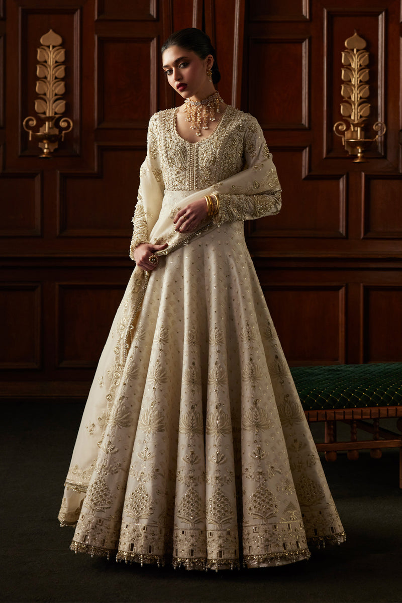 Saad Bin Shahzad | El Veneto Luxury Formals | OVIA