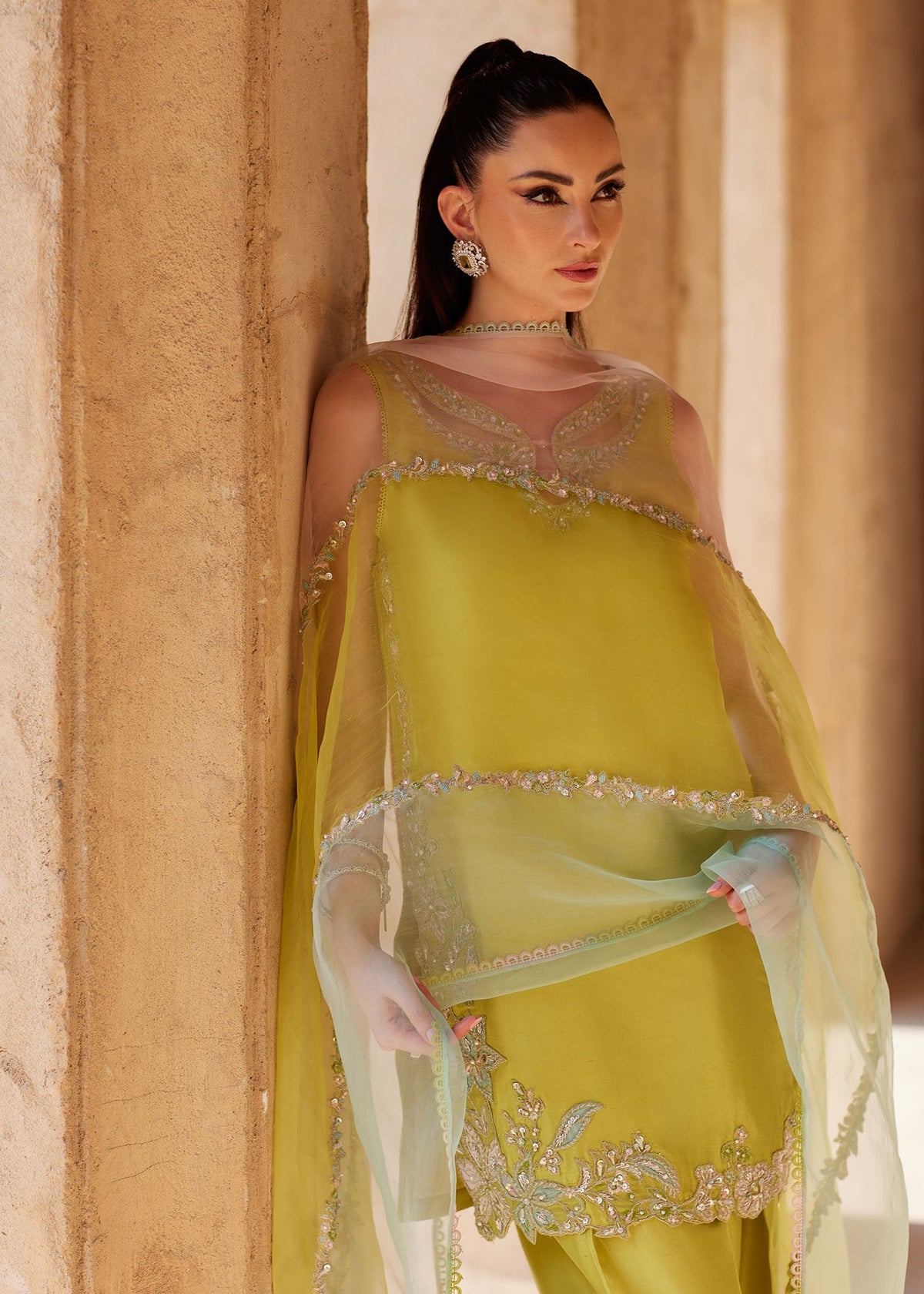 Kanwal Malik | Ghina Luxury Pret | Sia