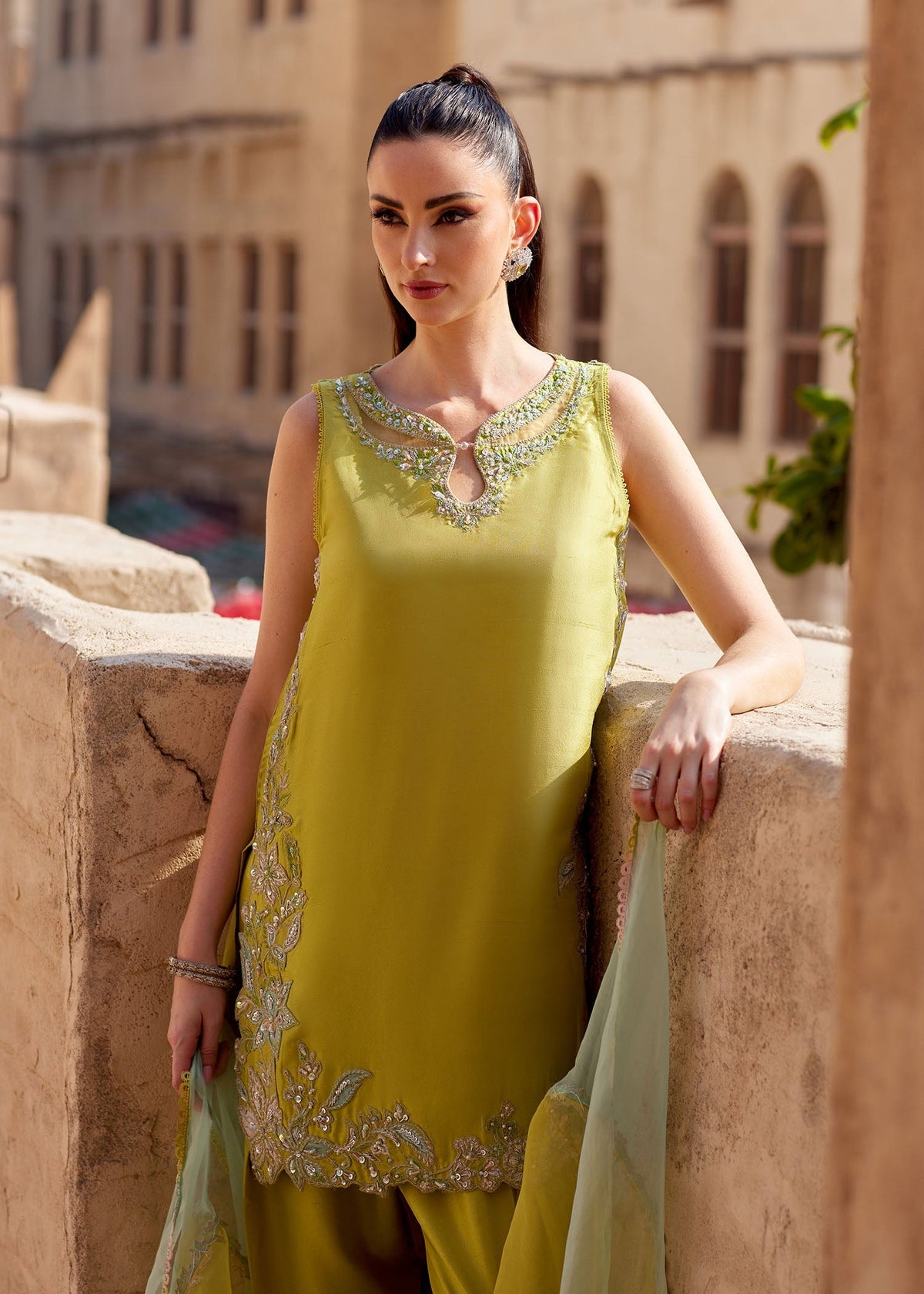 Kanwal Malik | Ghina Luxury Pret | Sia