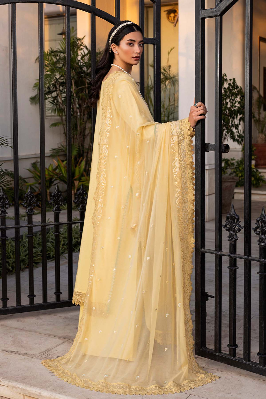 Raeesa Premium | Senorita Formals | SR-007
