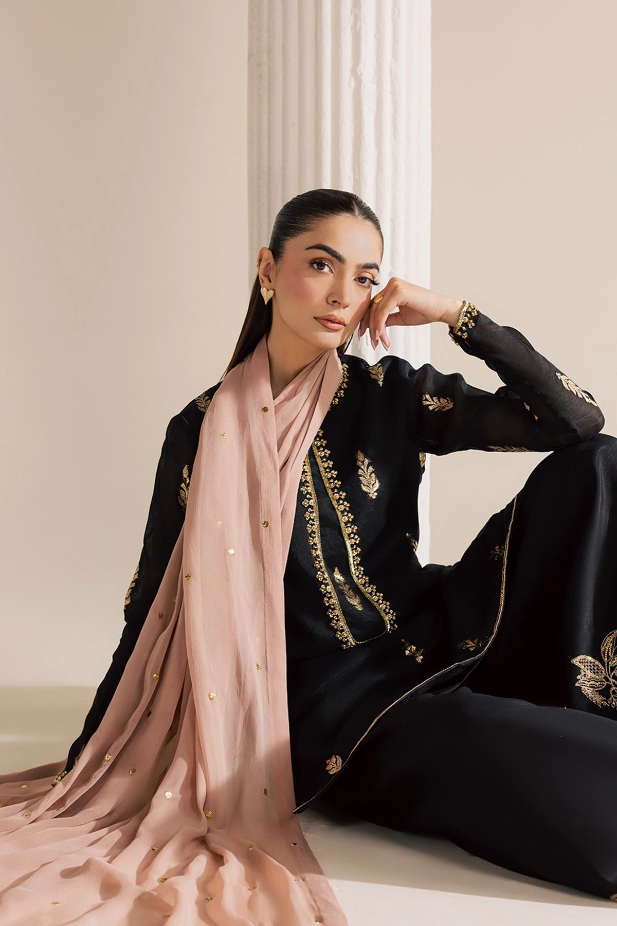 Vanya | Solana Luxe Pret |   FF-82