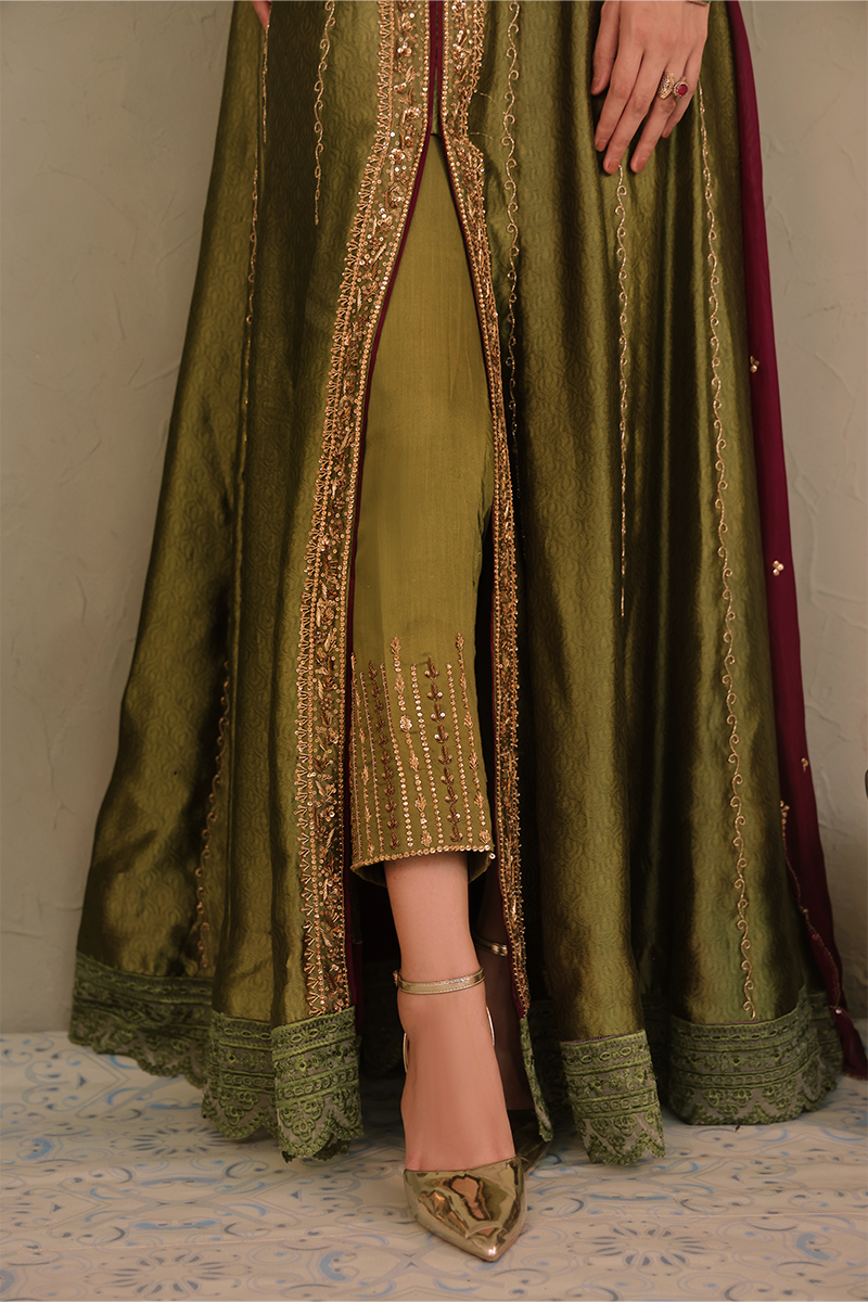 Mona Imran | Dilzaib Formals | Heer