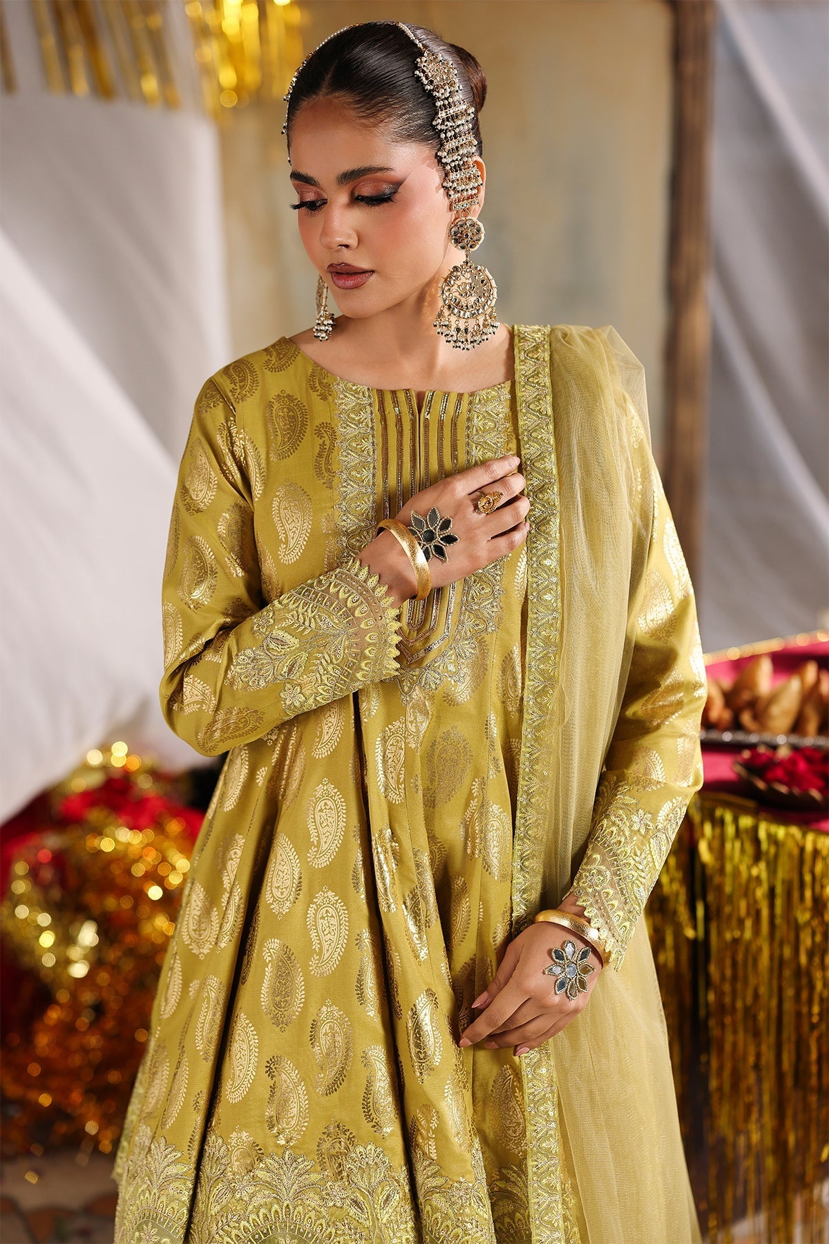 Charizma | Festive Pret | CMA-6-349