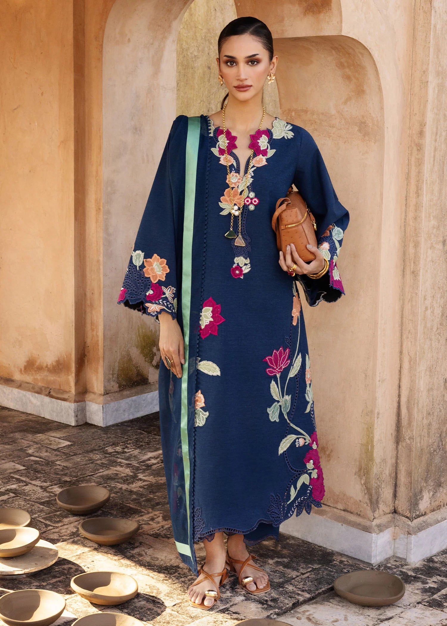 Crimson | MITTI WINTER PRET 25 | Musawir