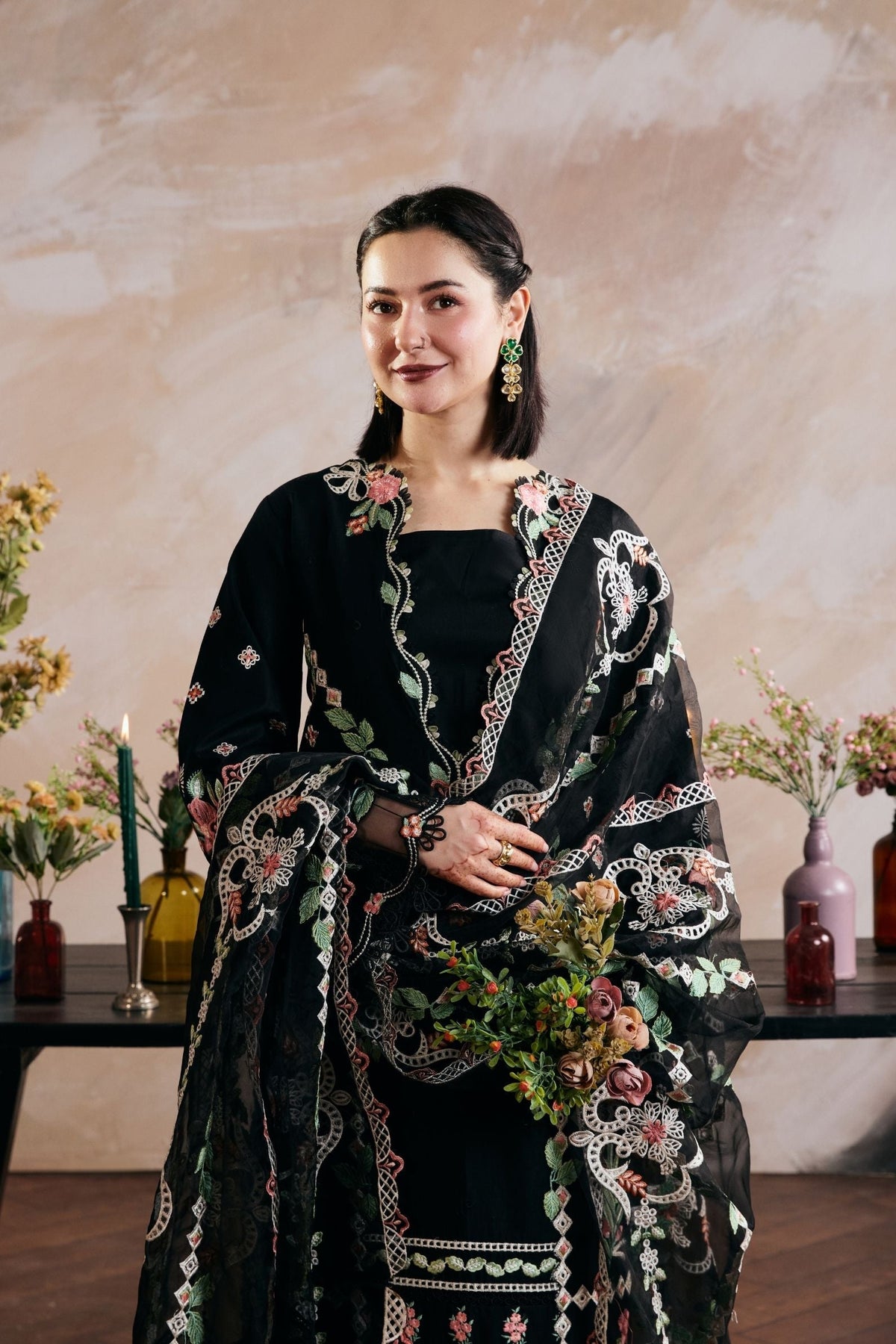 Maryam Hussain | Luxury Lawn 26 Vol 2 | Gul Meena