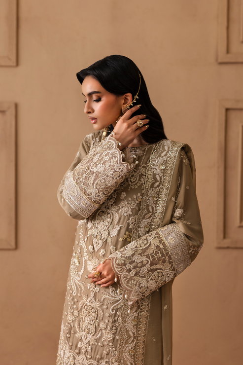Emaan Adeel | Sheherzadi Formals 25 | ULFAT