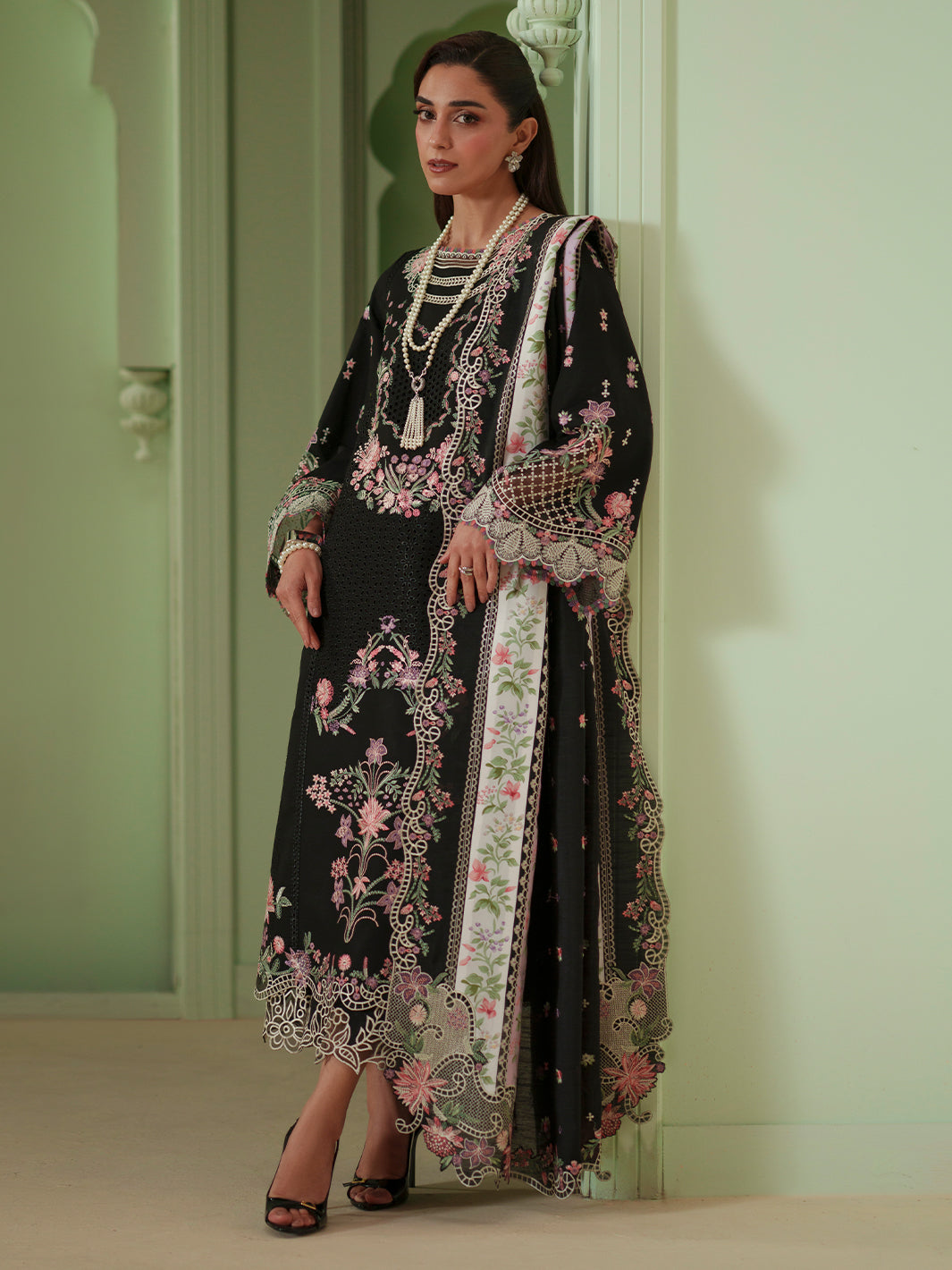 Bin Ilyas | Mashriq Luxury Lawn 26 | D-112-B