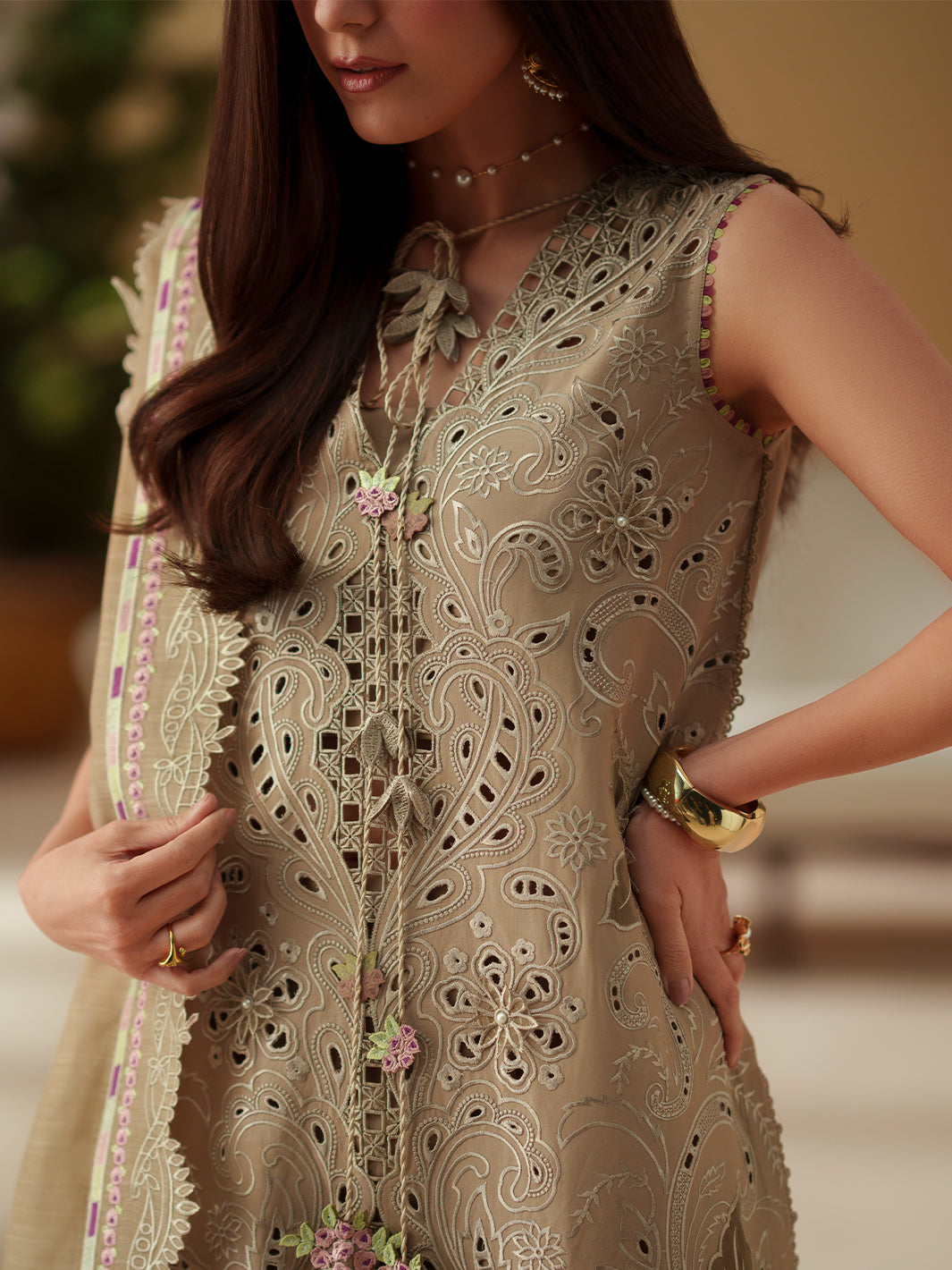 Bin Ilyas | Mashriq Luxury Lawn 26 | D-113-A