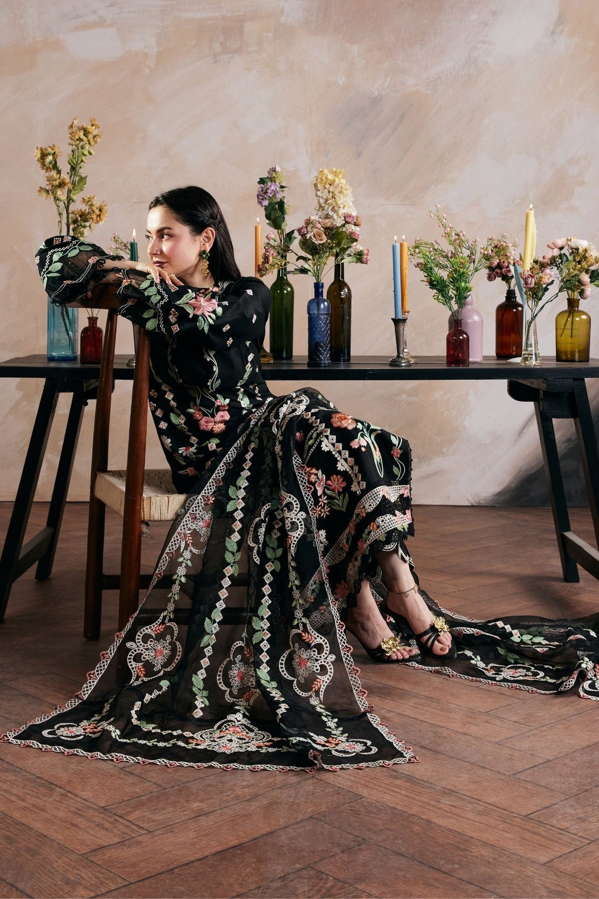 Maryam Hussain | Luxury Lawn 26 Vol 2 | Gul Meena
