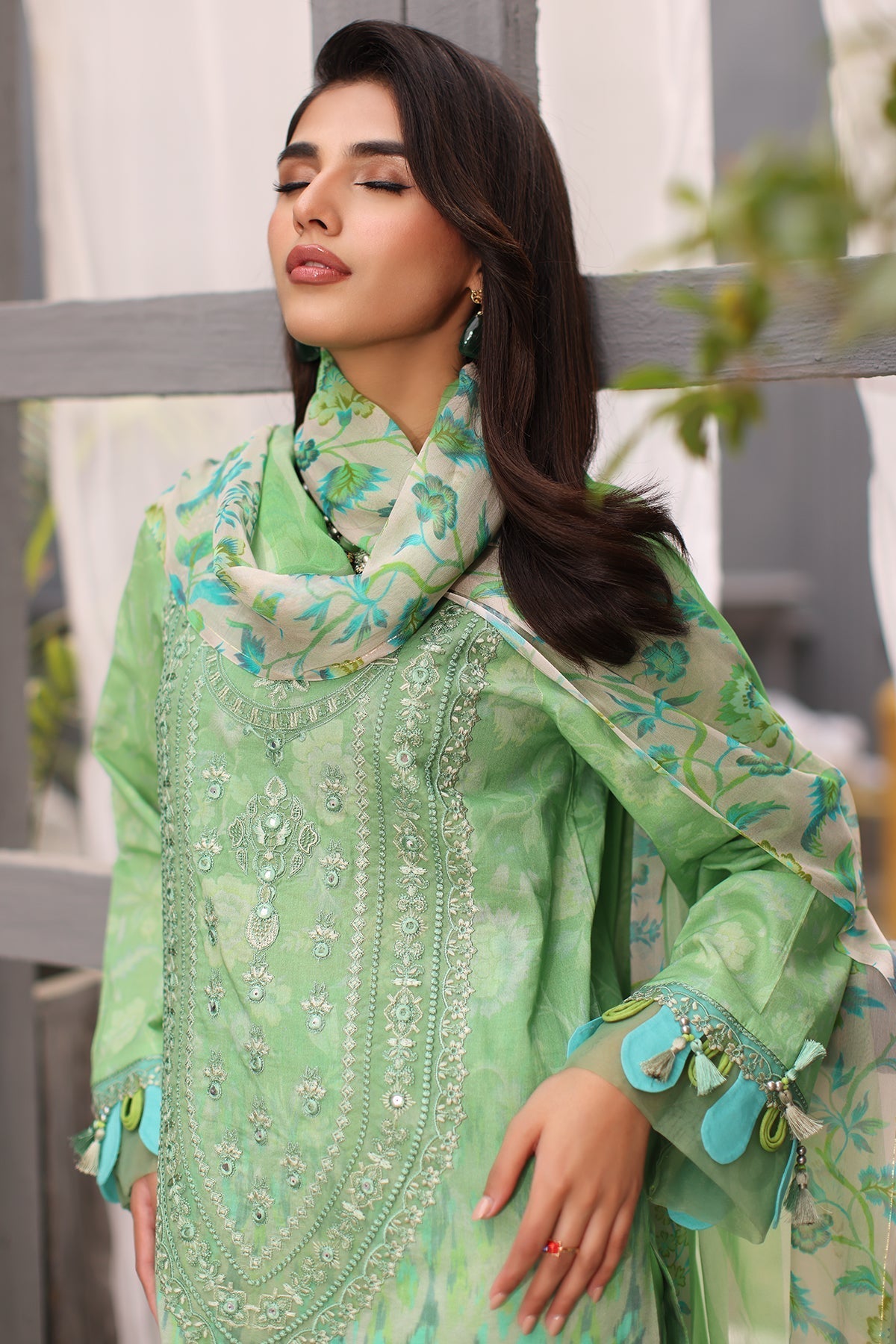 Charizma | Lawn Collection 24 | CCS4-01
