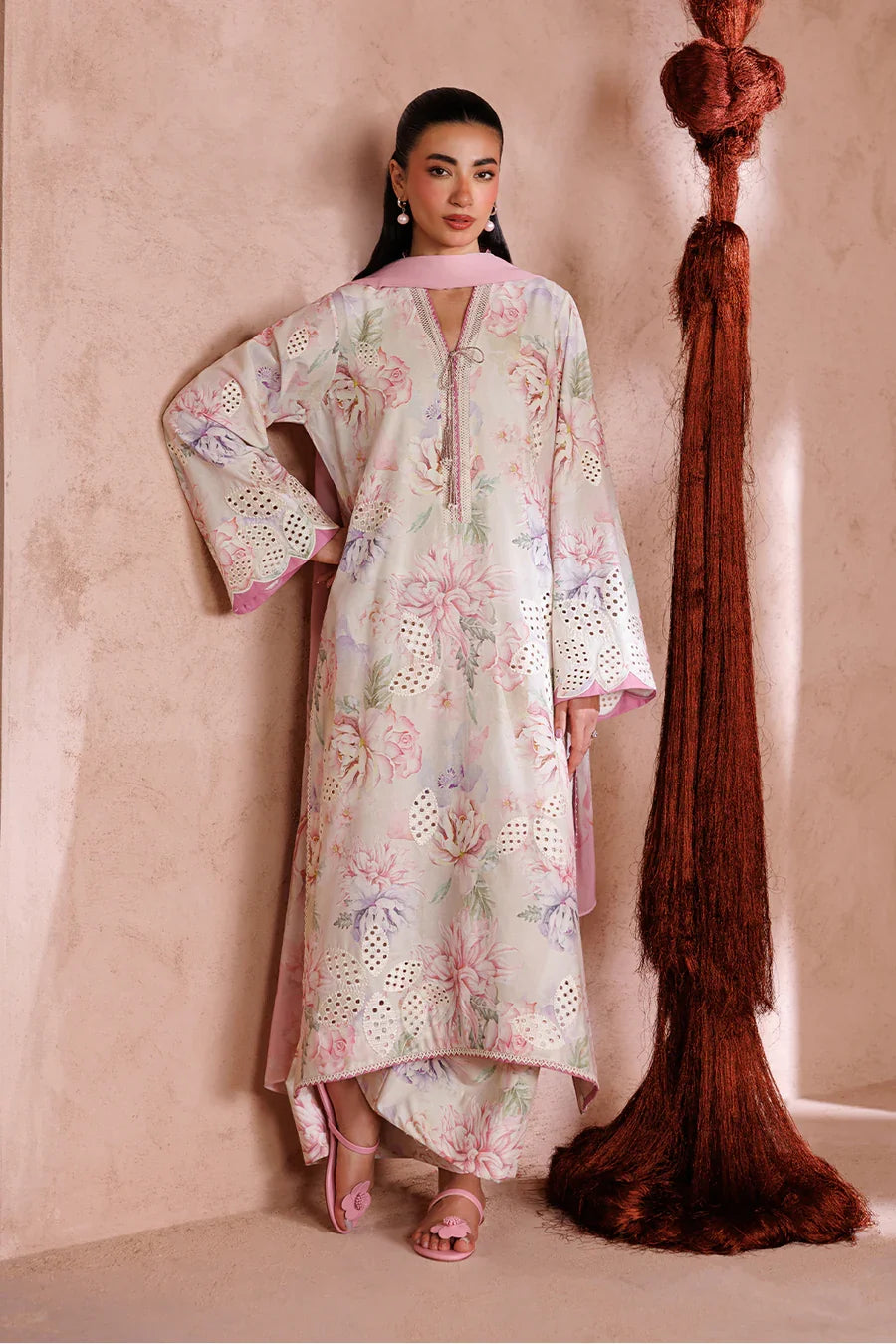 Iznik | Sunscape Lawn '26 | UE-712 Embroidered Lawn