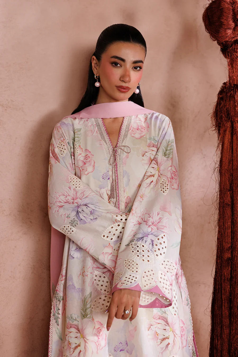 Iznik | Sunscape Lawn '26 | UE-712 Embroidered Lawn