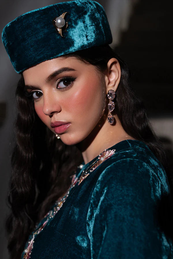 Caia | Luxury Velvet Edit 25 | Twilight custom