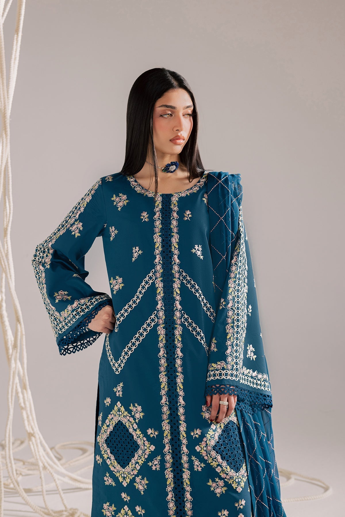 Vanya | Celine Formals | CN-21