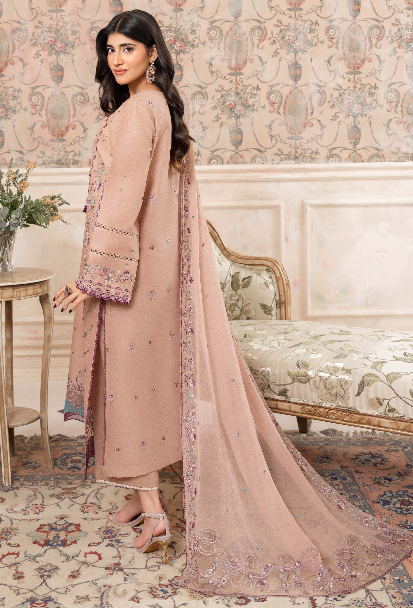 Humdum | Nyra Luxe | Nyra - D10