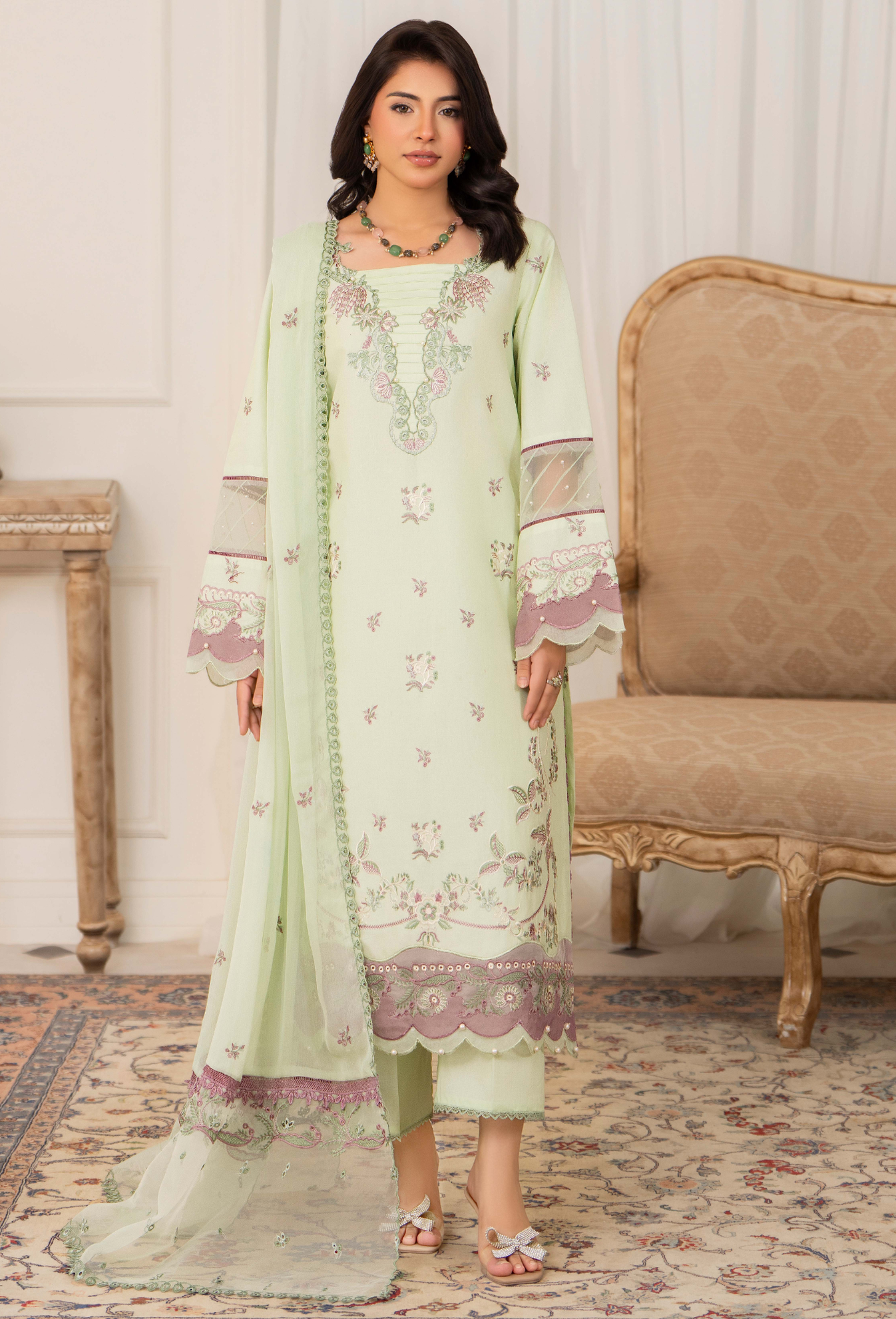 Humdum | Nyra Luxe | Nyra - D09